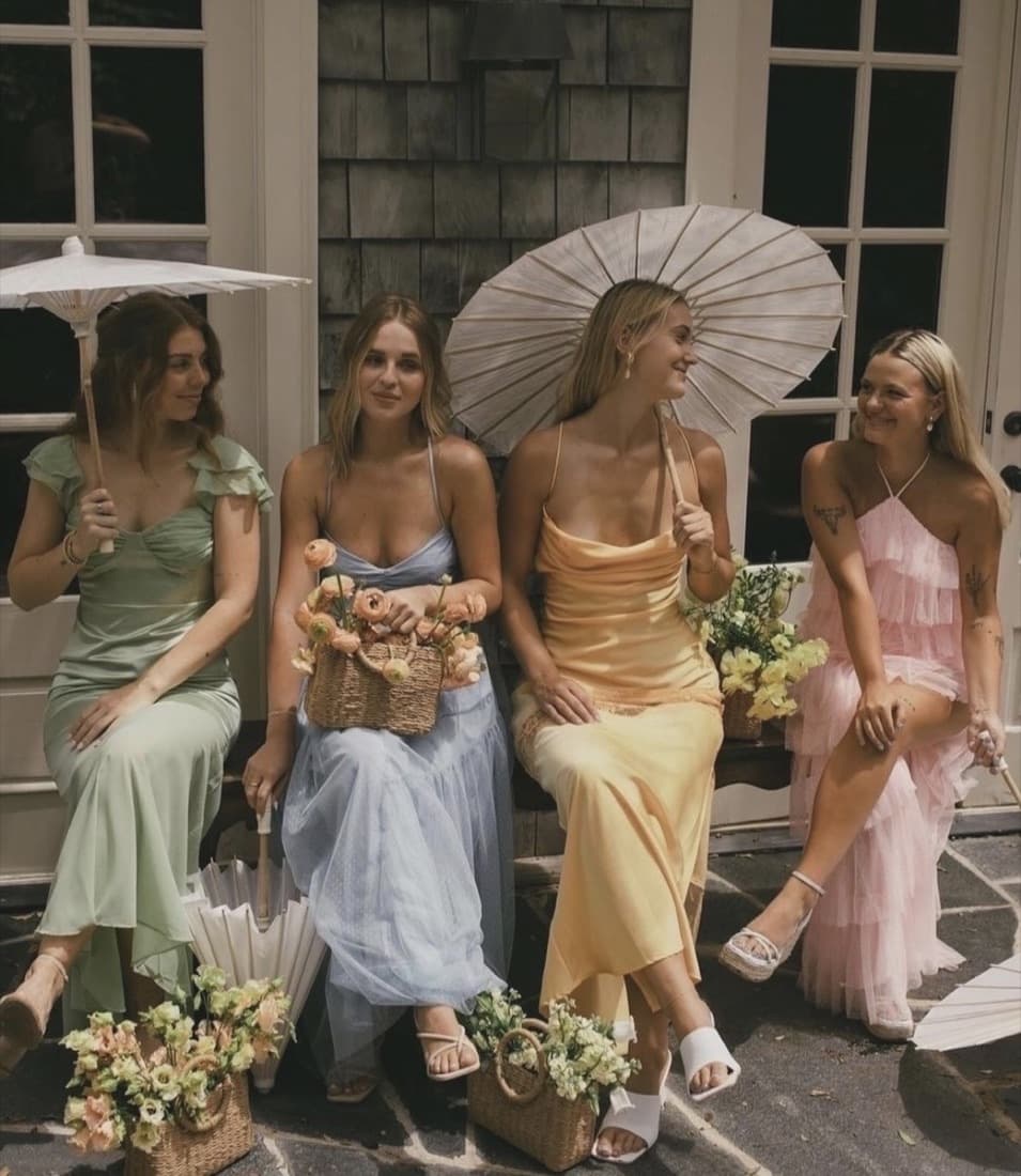 Parasols & pastels